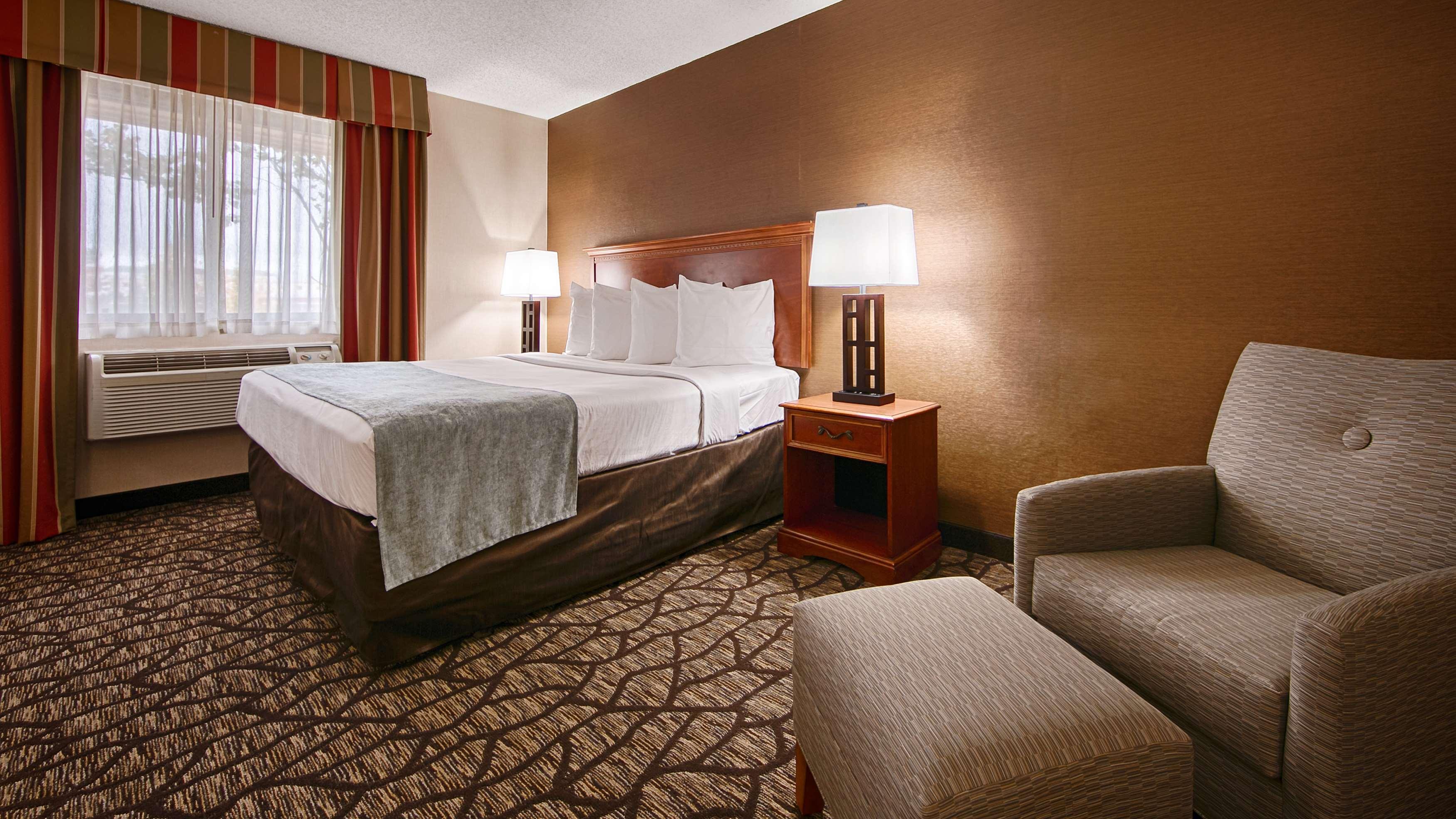 Hotel Western Detroit 3*